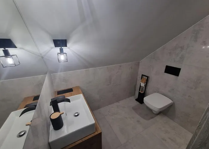 Villa Lipowe Wzgorze *